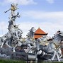 Patung Garuda Wisnu Kencana Terbuat Dari